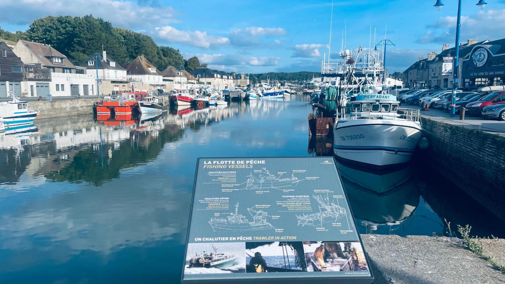 Maison Calme Et Cosy A Port-En-Bessin Pres Du Golf Et De La Mer 외부 사진