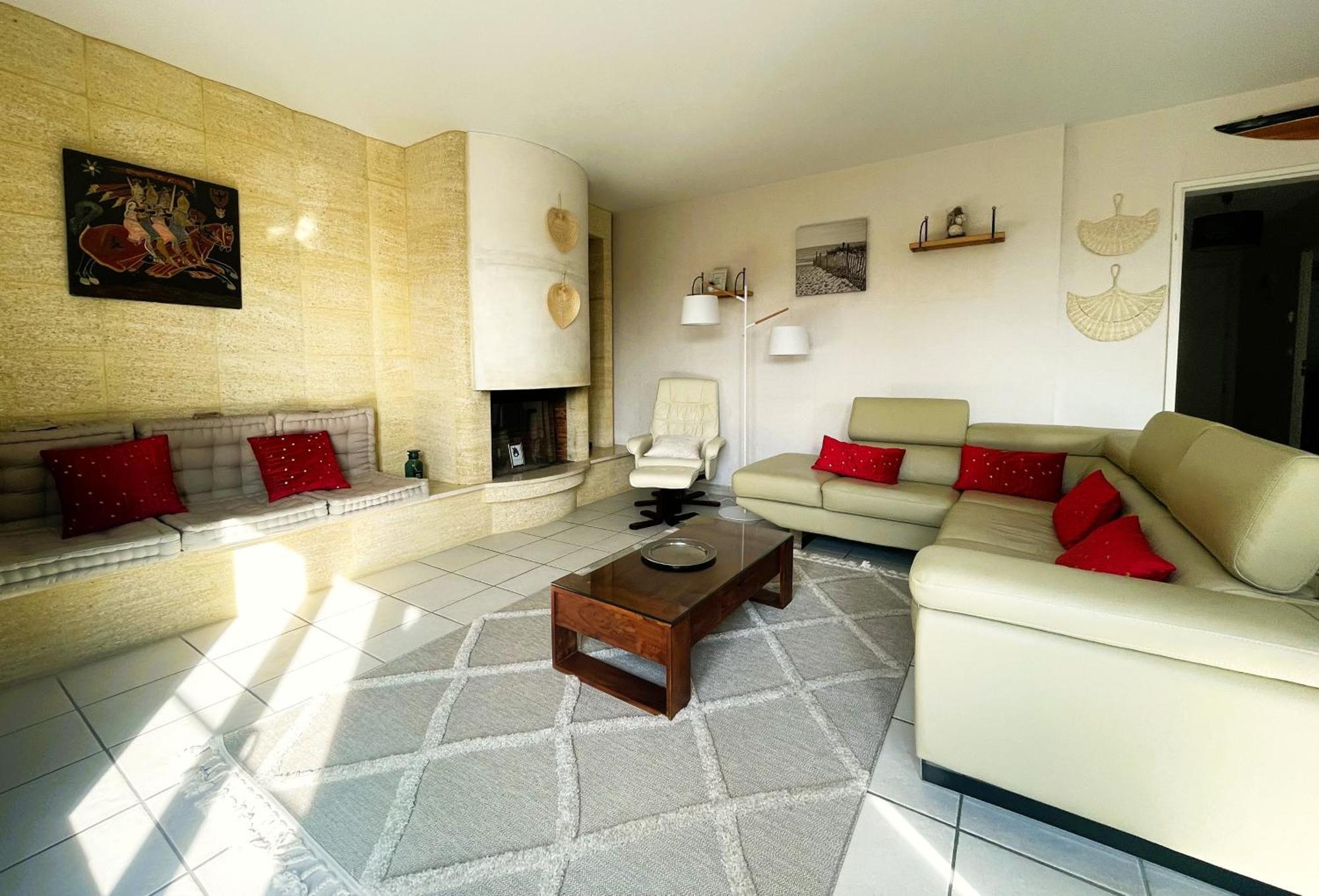 Maison Calme Et Cosy A Port-En-Bessin Pres Du Golf Et De La Mer 외부 사진