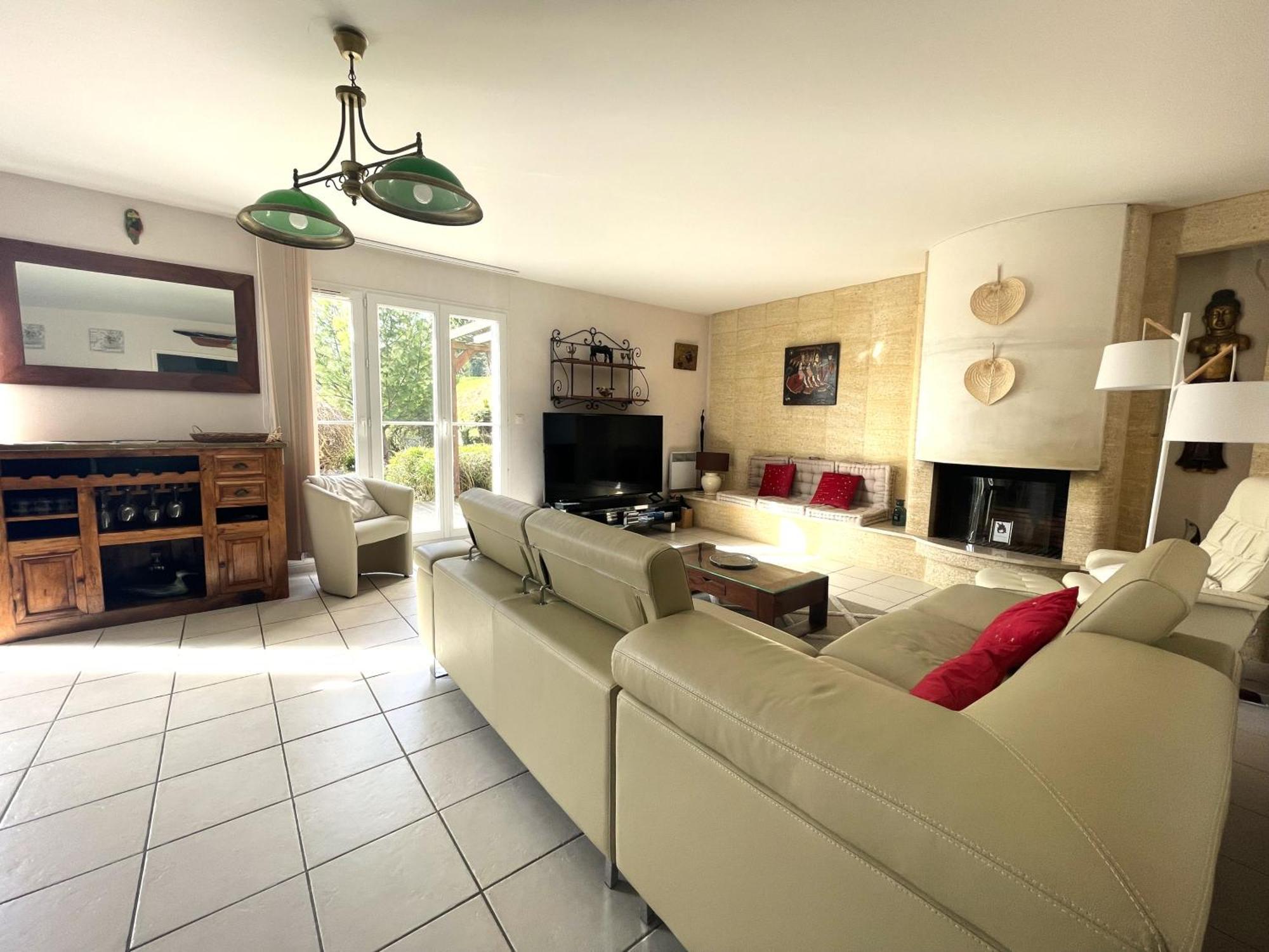 Maison Calme Et Cosy A Port-En-Bessin Pres Du Golf Et De La Mer 외부 사진